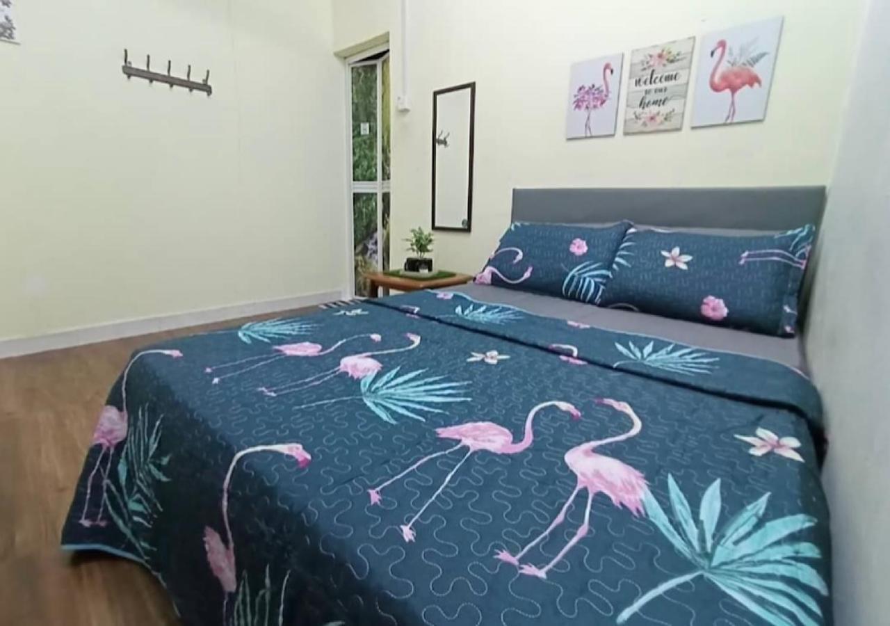 Roomstay Kuala Nerus Gated Parking - 6M To Beach & 15M To Drawbridge Kuala Terengganu Exteriér fotografie