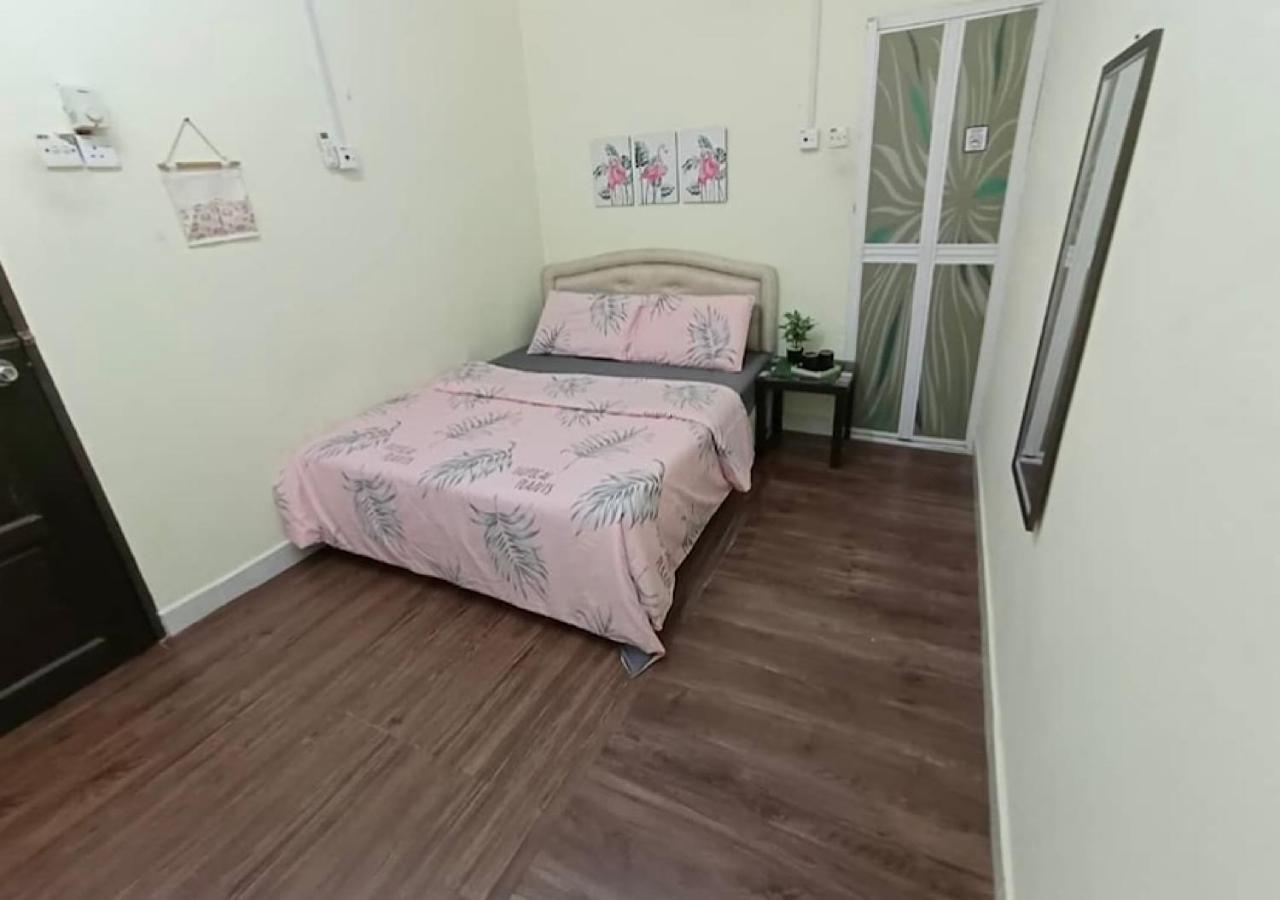 Roomstay Kuala Nerus Gated Parking - 6M To Beach & 15M To Drawbridge Kuala Terengganu Exteriér fotografie