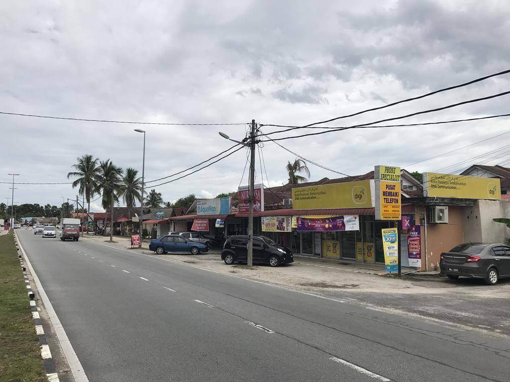 Roomstay Kuala Nerus Gated Parking - 6M To Beach & 15M To Drawbridge Kuala Terengganu Exteriér fotografie